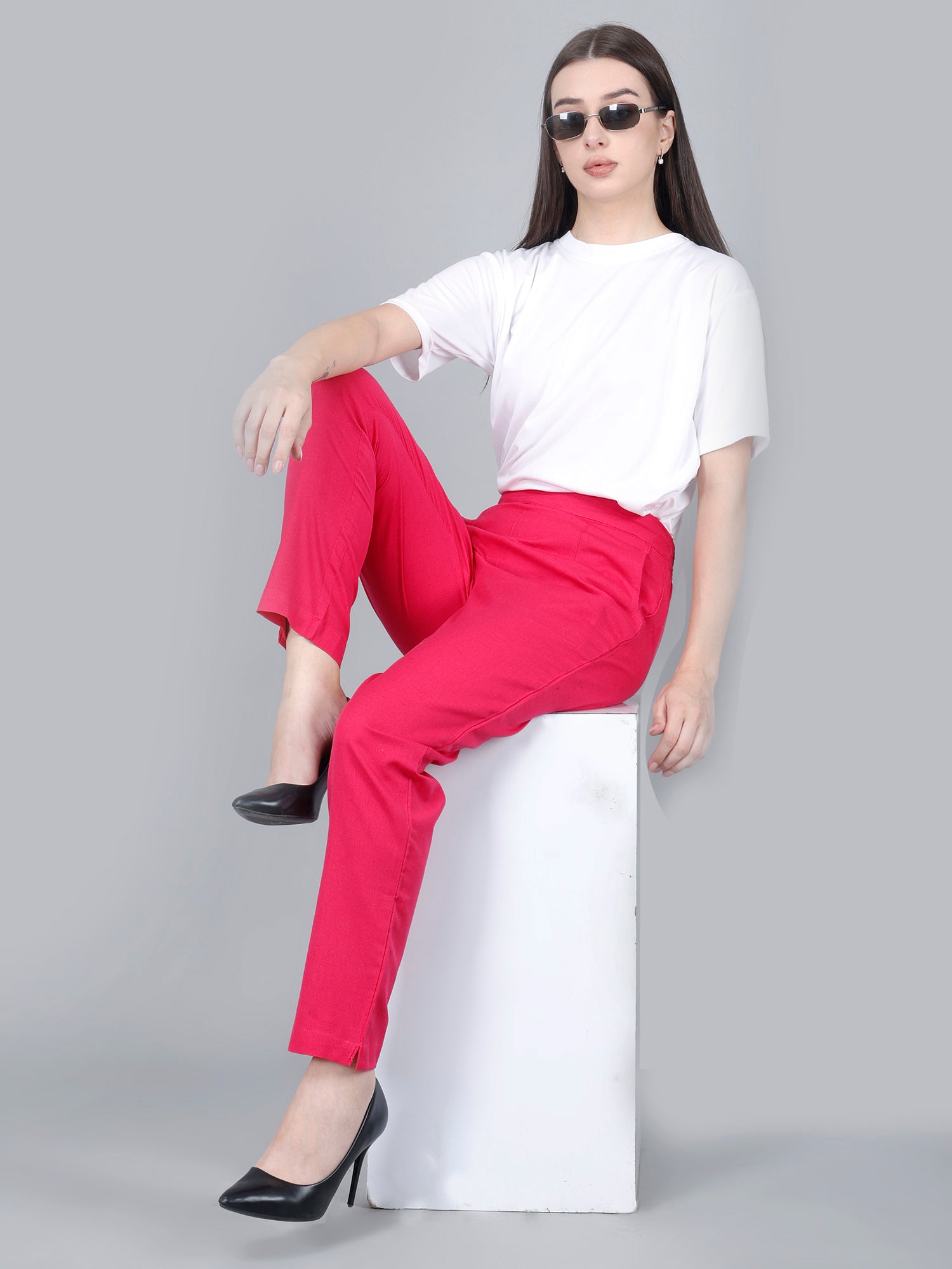 Jaipur Ethnic Women's Regular Fit Non Stretchable Cotton Linen Mid Rise Pleated Trouser Pants with Half-Elasticated Waistband and Both Side Deep Pockets with Adjustable Drawstring for Office School Formal Casual Daily Use Rani Pink